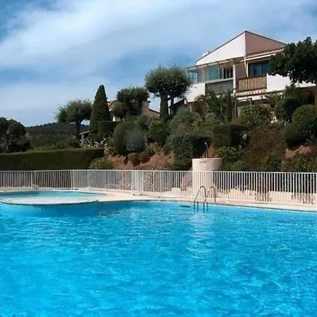Apartment Studio Cosy Vue Imprenable Proche Mer, Plancha Et Piscine *